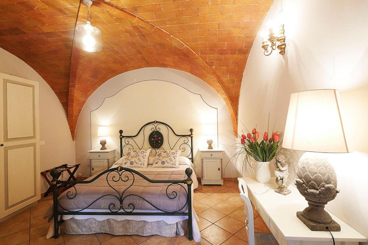 Agriturismo Le Vallette 毕博纳 外观 照片